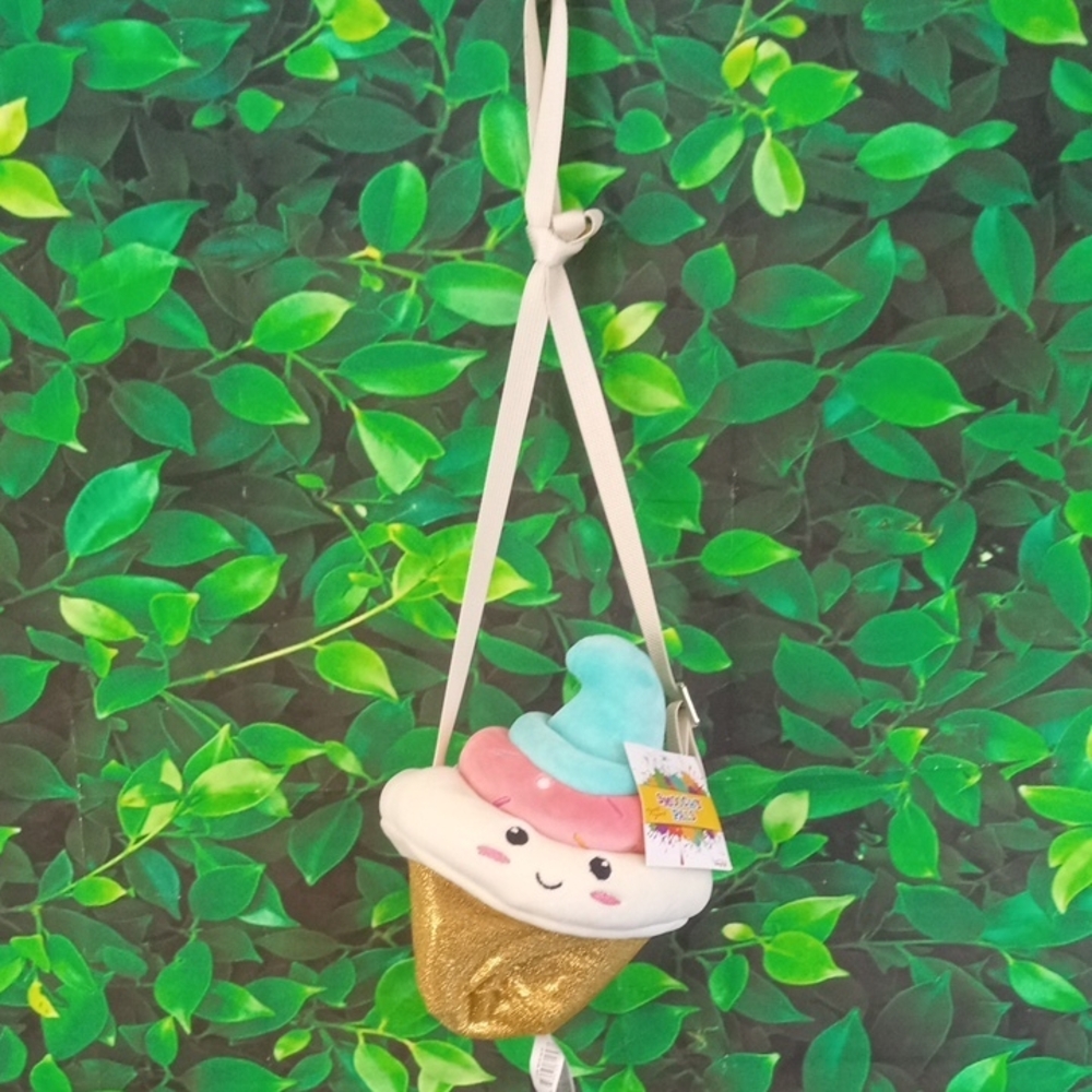 🛝 Smoochy Pals Ice Cream Cone Crossbody Bag